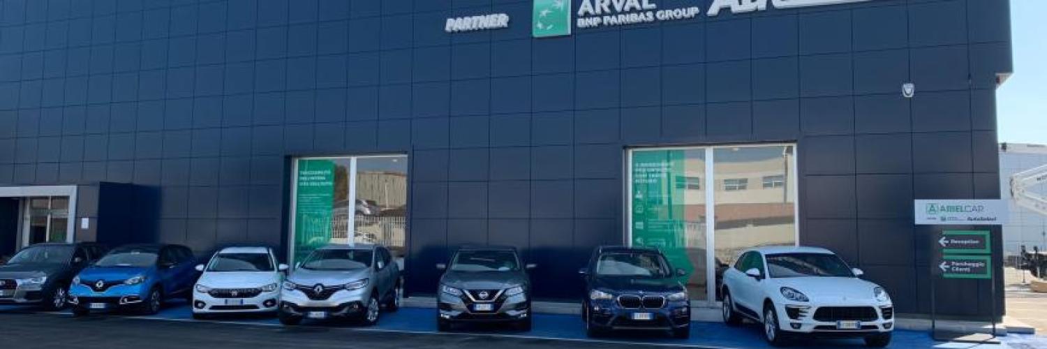 ariel-arval_autoselect_bari_esterno_2